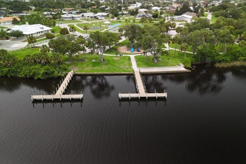 Villa ou maison à vendre à Punta Gorda, Floride: 3 chambres, 148.27 m2 № 1324177 - photo 29