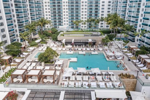 Condominio en venta en Miami Beach, Florida, 61.32 m2 № 1233298 - foto 3