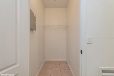 Condominio en venta en Orlando, Florida, 3 dormitorios, 125.51 m2 № 928444 - foto 8