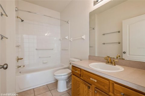 Condominio en venta en Orlando, Florida, 3 dormitorios, 125.51 m2 № 928444 - foto 24