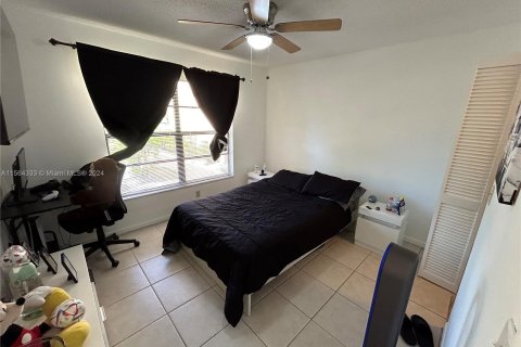 Condominio en venta en Lake Worth, Florida, 2 dormitorios, 94.76 m2 № 1101519 - foto 6