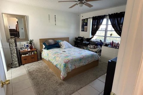 Condominio en venta en Lake Worth, Florida, 2 dormitorios, 94.76 m2 № 1101519 - foto 3
