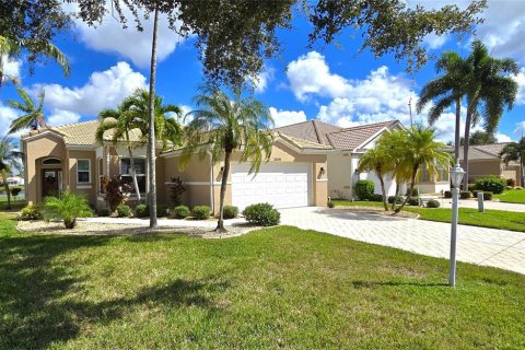 Villa ou maison à vendre à Punta Gorda, Floride: 3 chambres, 154.22 m2 № 1382500 - photo 1