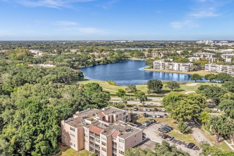 Condo in Davie, Florida, 2 bedrooms  № 1151706 - photo 13