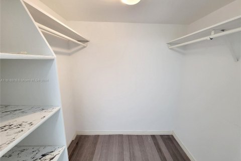 Купить кондоминиум в Авентура, Флорида 2 спальни, 92.34м2, № 1240126 - фото 13