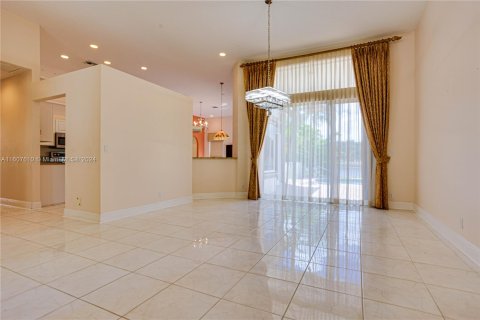 Casa en venta en Coral Springs, Florida, 4 dormitorios, 240.43 m2 № 1240128 - foto 19