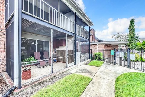 Condo in Orlando, Florida, 1 bedroom  № 1327365 - photo 29