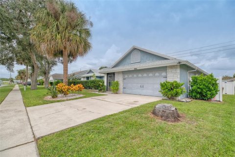 Villa ou maison à vendre à Kissimmee, Floride: 3 chambres, 165.27 m2 № 1366830 - photo 3