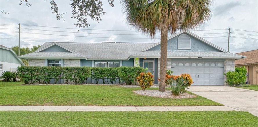 Villa ou maison à Kissimmee, Floride 3 chambres, 165.27 m2 № 1366830