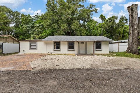 Villa ou maison à vendre à Tampa, Floride: 4 chambres, 110.46 m2 № 1366871 - photo 1