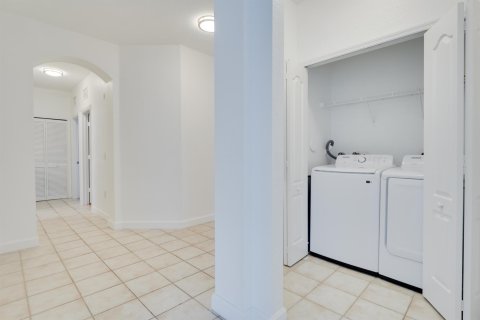 Condominio en venta en Royal Palm Beach, Florida, 3 dormitorios, 149.02 m2 № 1102239 - foto 24