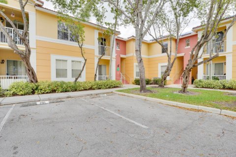 Copropriété à vendre à Royal Palm Beach, Floride: 3 chambres, 149.02 m2 № 1102239 - photo 29