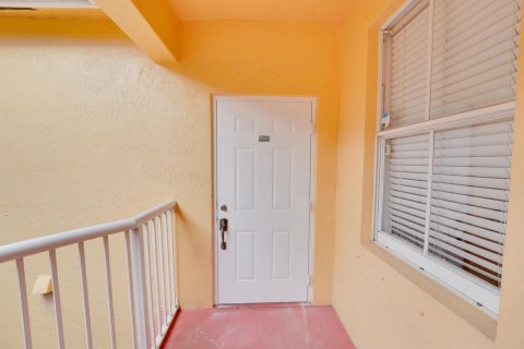 Купить кондоминиум в Ройял-Палм-Бич, Флорида 3 спальни, 149.02м2, № 1102239 - фото 26