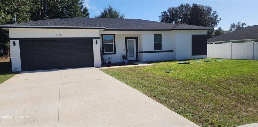 House in Ocala, Florida 4 bedrooms, 151.99 sq.m. № 1422539