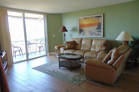 Condominio en venta en Lake Worth, Florida, 2 dormitorios, 115.2 m2 № 1100835 - foto 11