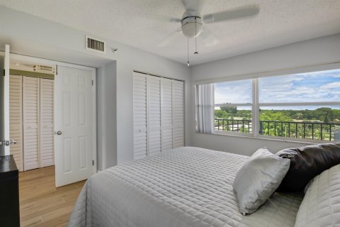 Condominio en venta en Lake Worth, Florida, 2 dormitorios, 115.2 m2 № 1100835 - foto 25