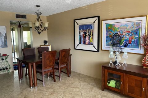 Copropriété à vendre à Deerfield Beach, Floride: 1 chambre, 69.96 m2 № 378288 - photo 20