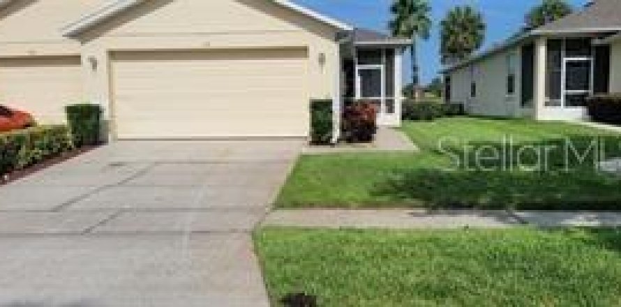 Casa en Kissimmee, Florida 2 dormitorios, 131.64 m2 № 1387212