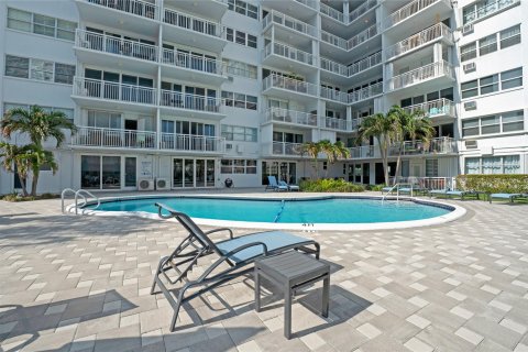 Condo in Fort Lauderdale, Florida, 3 bedrooms  № 959205 - photo 7