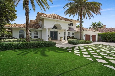 House in Fort Lauderdale, Florida 6 bedrooms, 401.52 sq.m. № 1229693 - photo 7