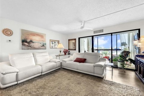 Condominio en venta en Clearwater, Florida, 2 dormitorios, 121.7 m2 № 1262576 - foto 8