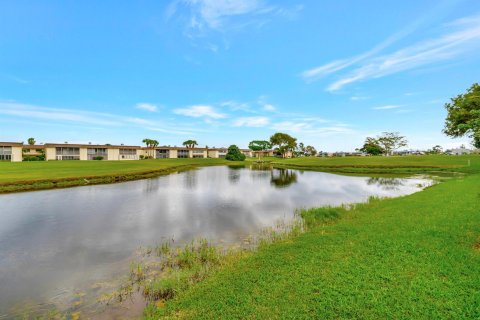 Condo in Delray Beach, Florida, 1 bedroom  № 882400 - photo 3