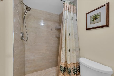 Copropriété à vendre à Deerfield Beach, Floride: 2 chambres, 102.19 m2 № 1121437 - photo 21