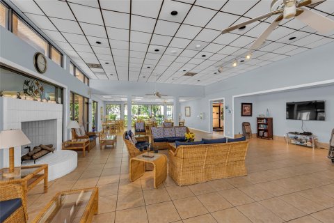 Copropriété à vendre à Deerfield Beach, Floride: 2 chambres, 102.19 m2 № 1121437 - photo 1