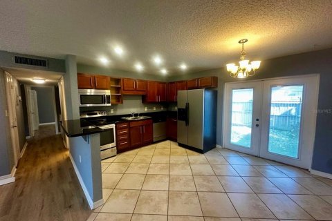 Condominio en venta en Orlando, Florida, 3 dormitorios, 120.96 m2 № 1374798 - foto 5