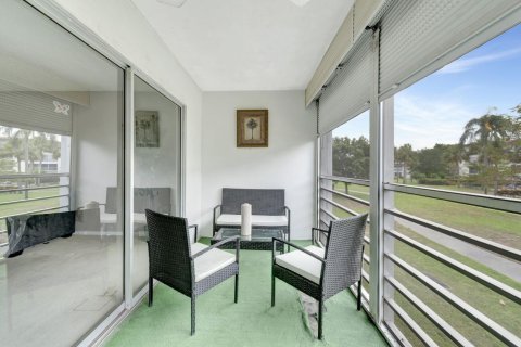 Copropriété à vendre à Coconut Creek, Floride: 2 chambres, 107.4 m2 № 1177307 - photo 18