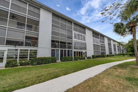 Copropriété à vendre à Coconut Creek, Floride: 2 chambres, 107.4 m2 № 1177307 - photo 6