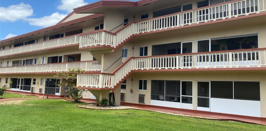 Condo à Hollywood, Floride, 2 chambres  № 1311060