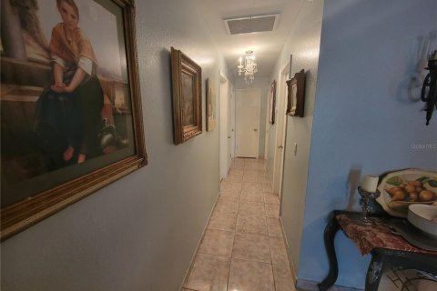 Villa ou maison à vendre à Bradenton, Floride: 3 chambres, 185.06 m2 № 797107 - photo 13