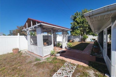 Villa ou maison à vendre à Bradenton, Floride: 3 chambres, 185.06 m2 № 797107 - photo 24