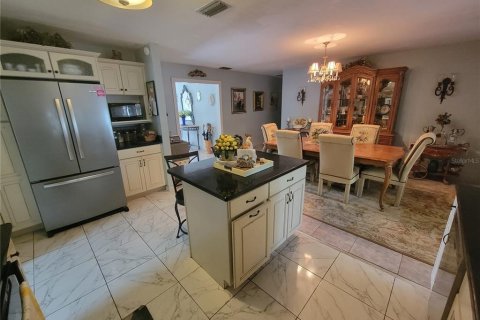 Villa ou maison à vendre à Bradenton, Floride: 3 chambres, 185.06 m2 № 797107 - photo 7
