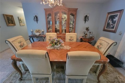 Villa ou maison à vendre à Bradenton, Floride: 3 chambres, 185.06 m2 № 797107 - photo 6