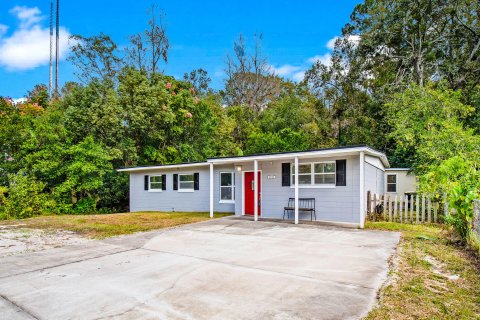 Villa ou maison à vendre à Jacksonville, Floride: 4 chambres, 118.54 m2 № 818160 - photo 2