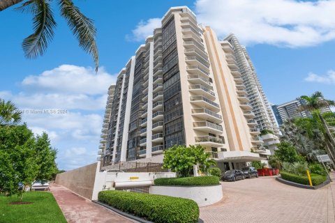 Copropriété à vendre à Miami Beach, Floride: 2 chambres, 181.62 m2 № 1305237 - photo 1