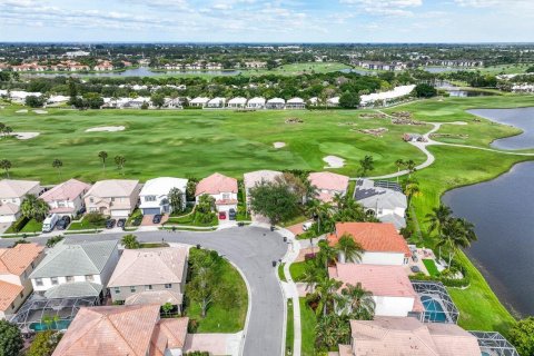 Villa ou maison à vendre à West Palm Beach, Floride: 5 chambres, 294.31 m2 № 1009481 - photo 9