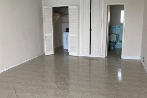 Copropriété à vendre à Deerfield Beach, Floride: 3 chambres, 113.71 m2 № 1172893 - photo 6