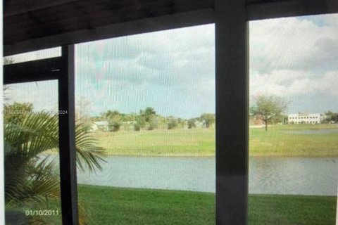 Copropriété à vendre à Davie, Floride: 1 chambre, 83.61 m2 № 1367320 - photo 5