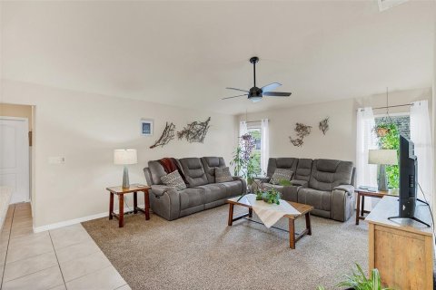 Casa en venta en Orlando, Florida, 4 dormitorios, 224.82 m2 № 1426692 - foto 17