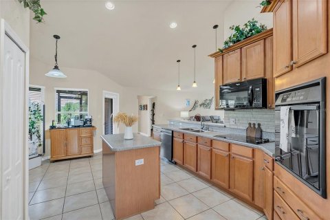 Casa en venta en Orlando, Florida, 4 dormitorios, 224.82 m2 № 1426692 - foto 8