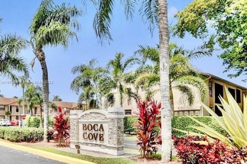 Copropriété à vendre à Boca Raton, Floride: 1 chambre, 55.74 m2 № 1233521 - photo 1