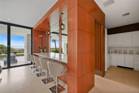 Casa en venta en Pompano Beach, Florida, 6 dormitorios, 710.24 m2 № 929727 - foto 13