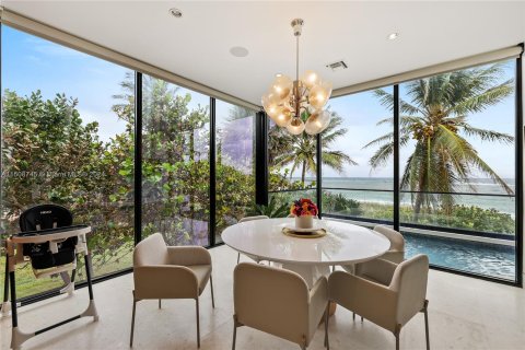 Casa en venta en Pompano Beach, Florida, 6 dormitorios, 710.24 m2 № 929727 - foto 29