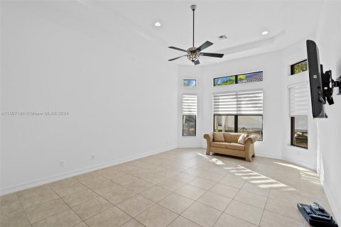 Villa ou maison à vendre à Parkland, Floride: 3 chambres, 243.4 m2 № 929424 - photo 25