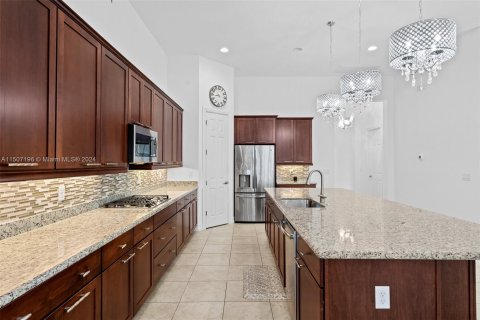 Villa ou maison à vendre à Parkland, Floride: 3 chambres, 243.4 m2 № 929424 - photo 17