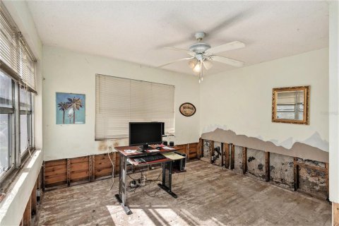 House in Tampa, Florida 2 bedrooms, 75.81 sq.m. № 1439226 - photo 15