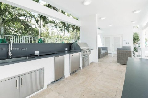 Condominio en venta en North Miami Beach, Florida, 2 dormitorios, 181.81 m2 № 17425 - foto 19